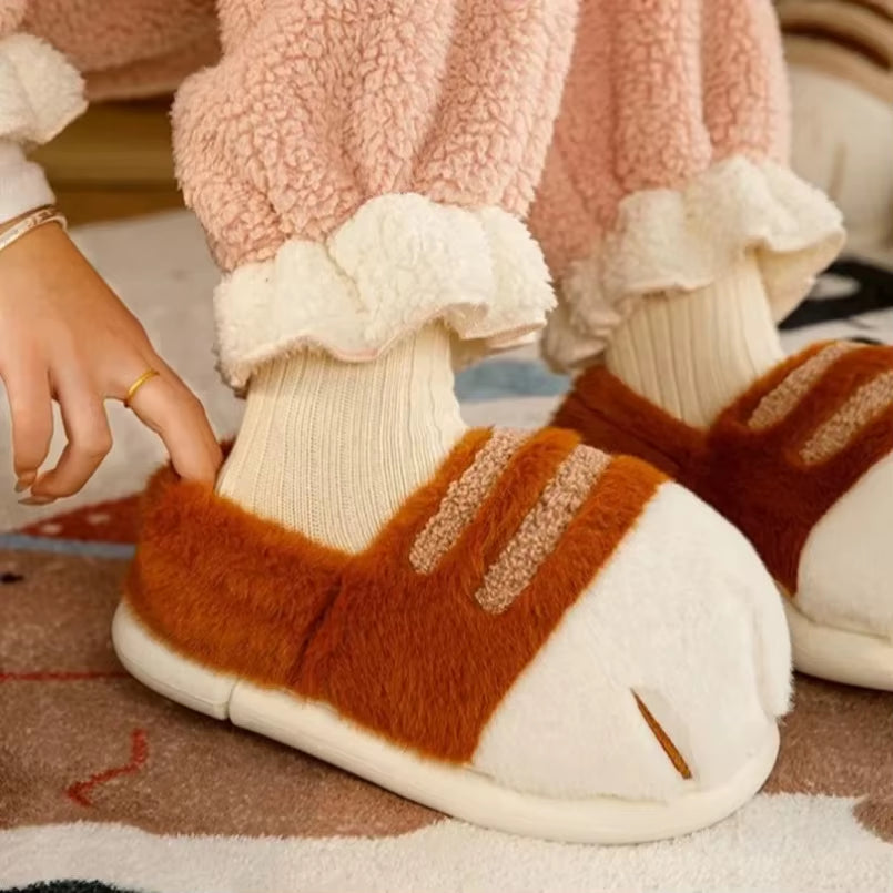 Cozy Winter Cat Paw Slippers for Women - Fuzzy Plush Indoor House Shoes with Cute Claw Design